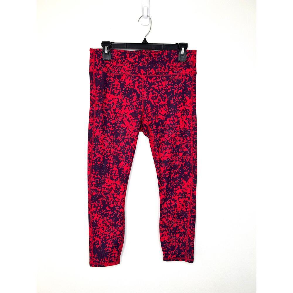 Fabletics MidRise Pure Luxe Capri Leggings Sz M Red Plum Activewear Yoga Running